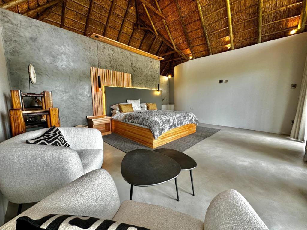 La Joya Lodge Conference Centre And Spa Pelindaba Luaran gambar